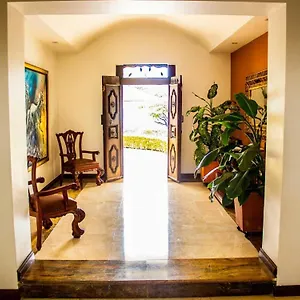 Bed & Breakfast Boutique Casuarinas, Cali